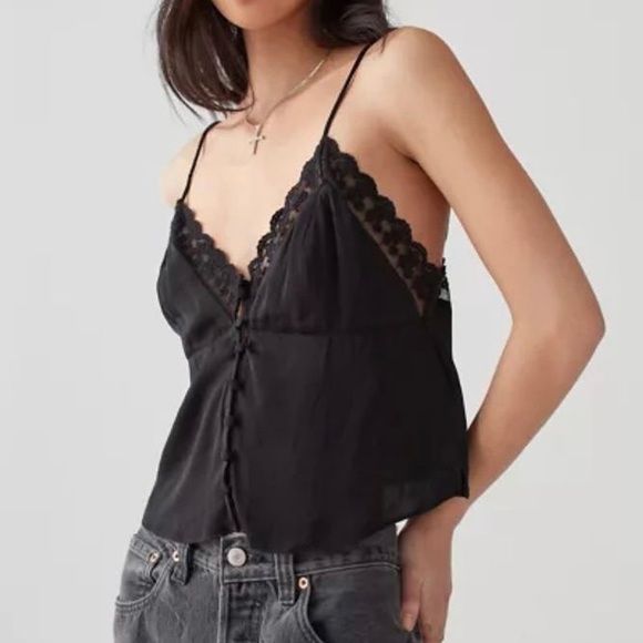 Urban Outfitters Tops - UO Dinner And Drinks Lace Cami